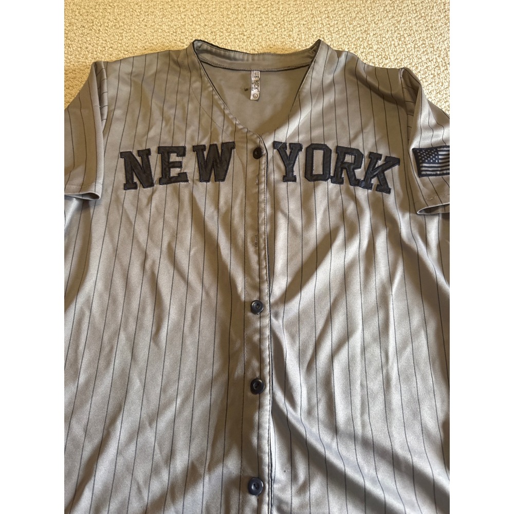 True Rock Baseball‎ Jersey Grey Pinstripe New York Mens Size L  SS Button Up